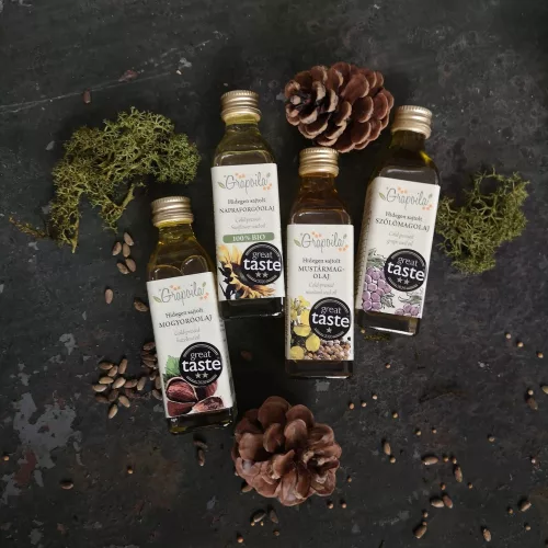 Christmas Crackers gift box - selection of Great Taste winner cold-pressed oils