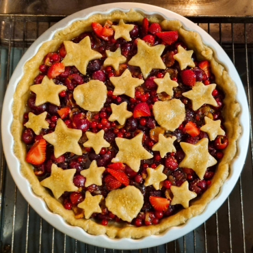 Cherry and Redcurrant Pie