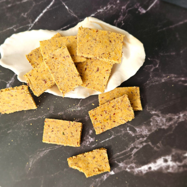 Sesame Crackers