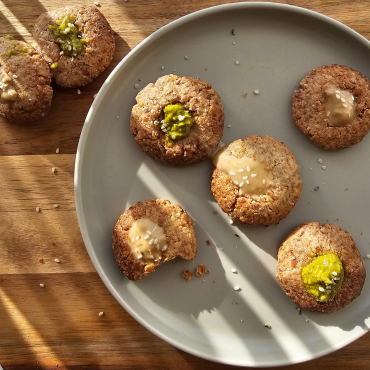 Töltött tahini keksz