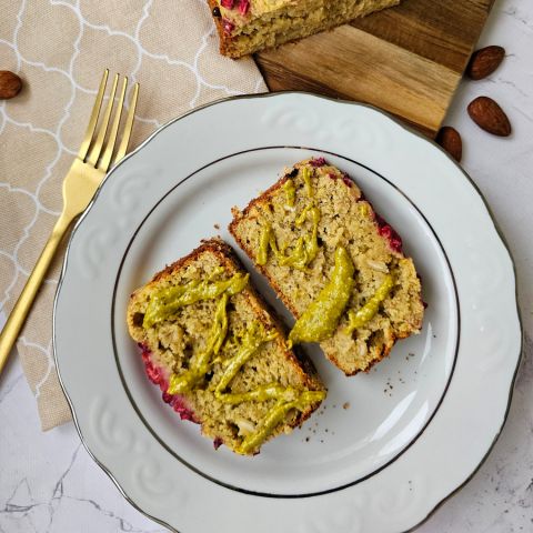 Málnás-mandulás banánkenyér