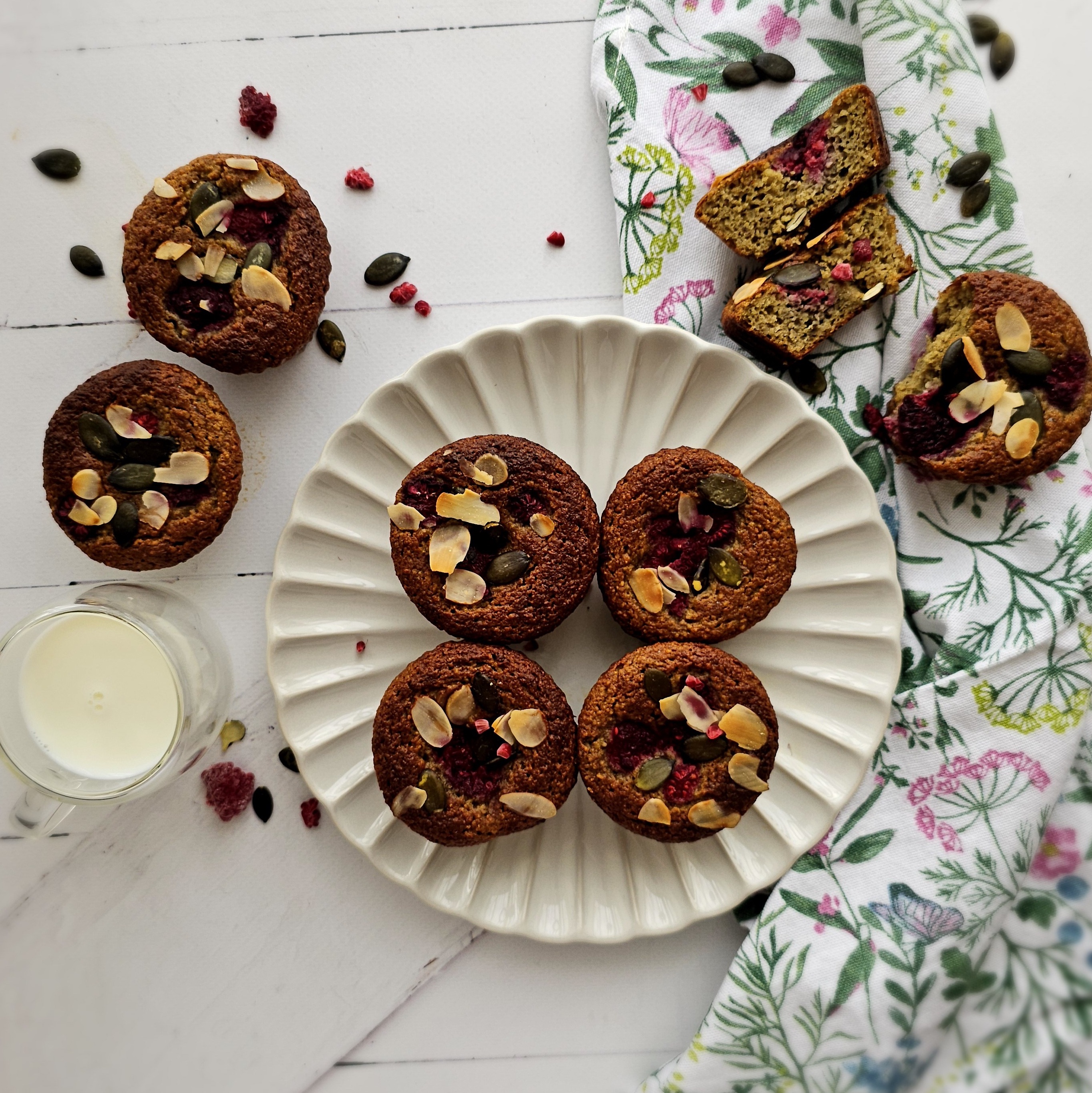 Gyors tökmagos-málnás muffin